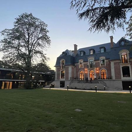 Bienheureux Hotel Wasquehal Buitenkant foto