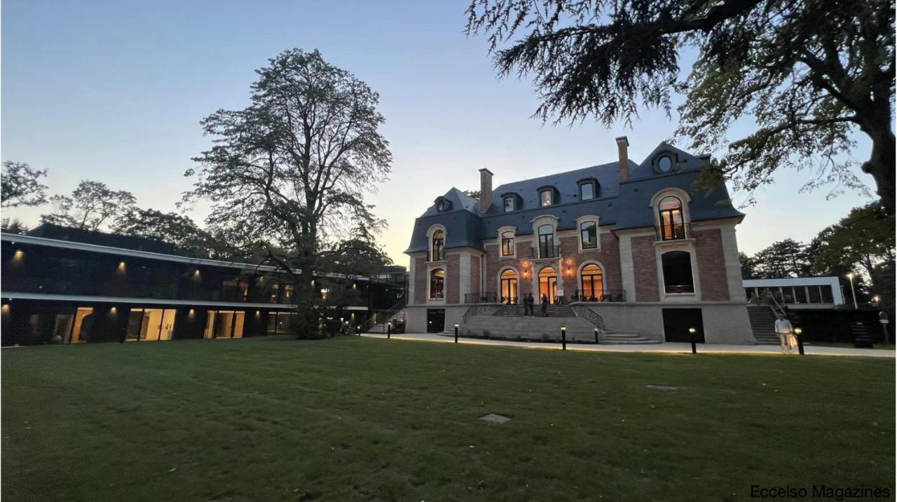 Bienheureux Hotel Wasquehal Buitenkant foto